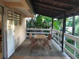 Appartement convivial à Le Lamentin, 60 m², jardin sublime
