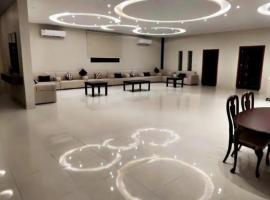 ريفون, hotel in Tabuk