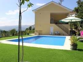 Peaceful villa in São Martinho de Mouros with private pool