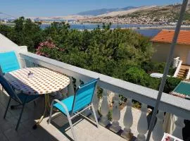 Charming Apartment in Pag with Sea View, 40 sqm