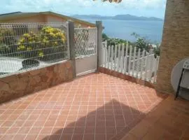 Appartement moderne à Schoelcher avec terrasse et vue mer