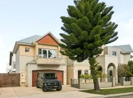 The Harbour Mirage - Spa - Pool - Harbour front - Gym - Games room - 6BR