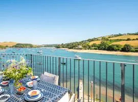 No 38 The Salcombe