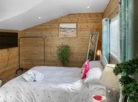 Eagle Lodge