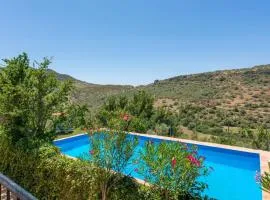 Casa Madrona Periana by Ruralidays
