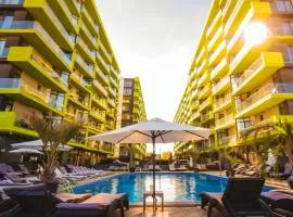 Alezzi Luxury Double Studio - Beach Pool & Spa Resort