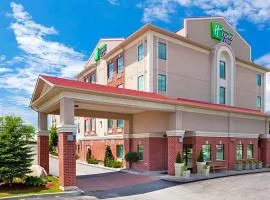 Holiday Inn Express & Suites Barrie South