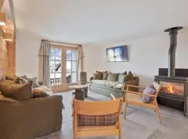 Triplex rénové au coeur du village avec jardin privé - FR-1-808-19