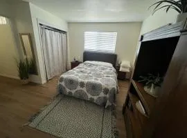 Charming studio one mile from beach