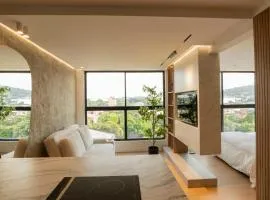 Modern, Fully Equipped and Cozy Loft
