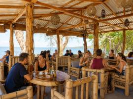 Viesnīca New Amigos - Beachclub & Hostel pilsētā Santo Domingo