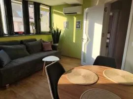 Seaside lounge apartment