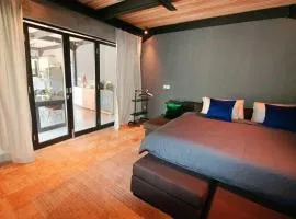 kaaala villa mahans inn