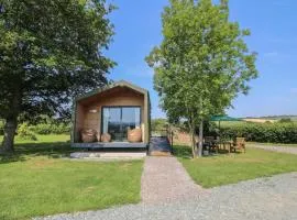 Leafy Oaks Cabin