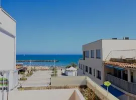 SEA Panorama Completely Renovated Cozy Space, Everything Within Walking Distance