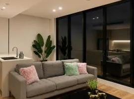 Merrylands 3 Bedrooms with Stunning Views