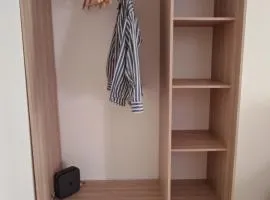 Studio 35m2 rénové et tout équipé cœur de ville Béziers