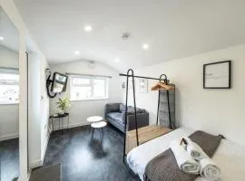 The Snug - Cosy Annexe Hideaway