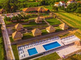 Azbuka 2015 doo, hotell i Vukanovac