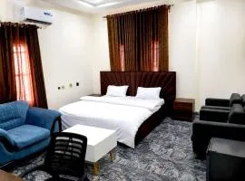 triple comfort hotel and suites bauchi