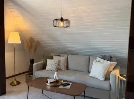 ERÖFFNUNGSPREISE! Großzügige Suite mit Landhausflair im Zentrum von Bad Zwischenahn