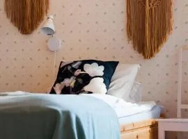 Majatalo Puukarin Pysäkki