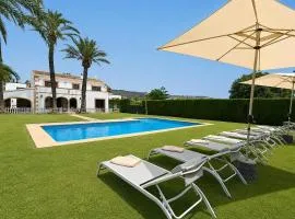 Riu Rau by Aguilarent