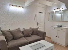 Casa Grey