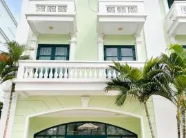 Poolside Boutique Hotel Marina Phu Quoc