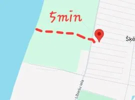 5 minute beach house