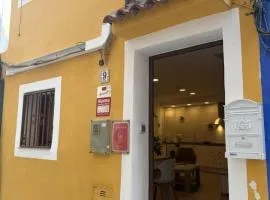 Casa Amarilla