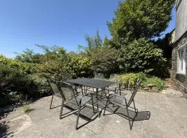 Ground Floor 3 Bed Apartment Rural Devon Sleeps 6