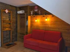 Le Refuge la Féclaz piscine rando ski 5 pers