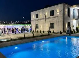Events house With Swimming Pool