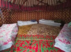 Этно House