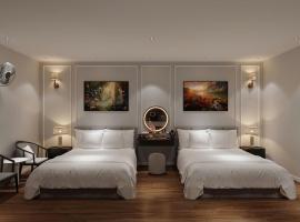 Sky Love Hotel, hotel di Thạch Cầu