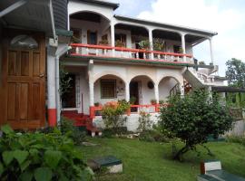 Drapers San Guest House, guest house di Port Antonio