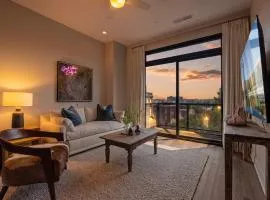 Street Getaway Prime Location in Knoxville