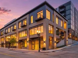 Street Getaway Prime Location in Knoxville