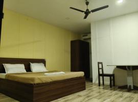 Mambakkam में, होटल Tripo bay inn