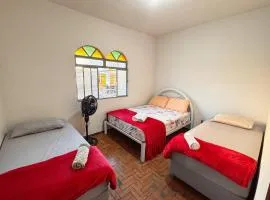 #101 - Apto com super localização, na Av Paraná