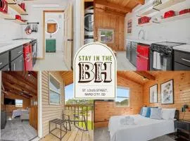 Guest Suite-Hot Tub-Close to Town