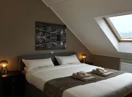 Oak ONE - Modern City Stay