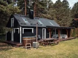 Kihnuvillas - Metsäkodu
