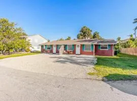 Holmes Beach Bungalow - B