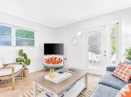 Freshly Remodeled Island Suite w Pool & Pet Friendly