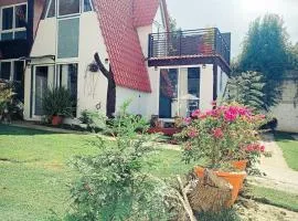 Cabin loft, barbecue, fire pit, terrace