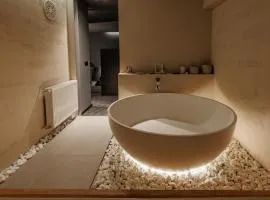 Hedonist SPA