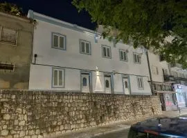 Discoveries House Alenquer