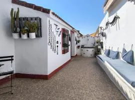 5 Bedroom Stunning Home In Gerena